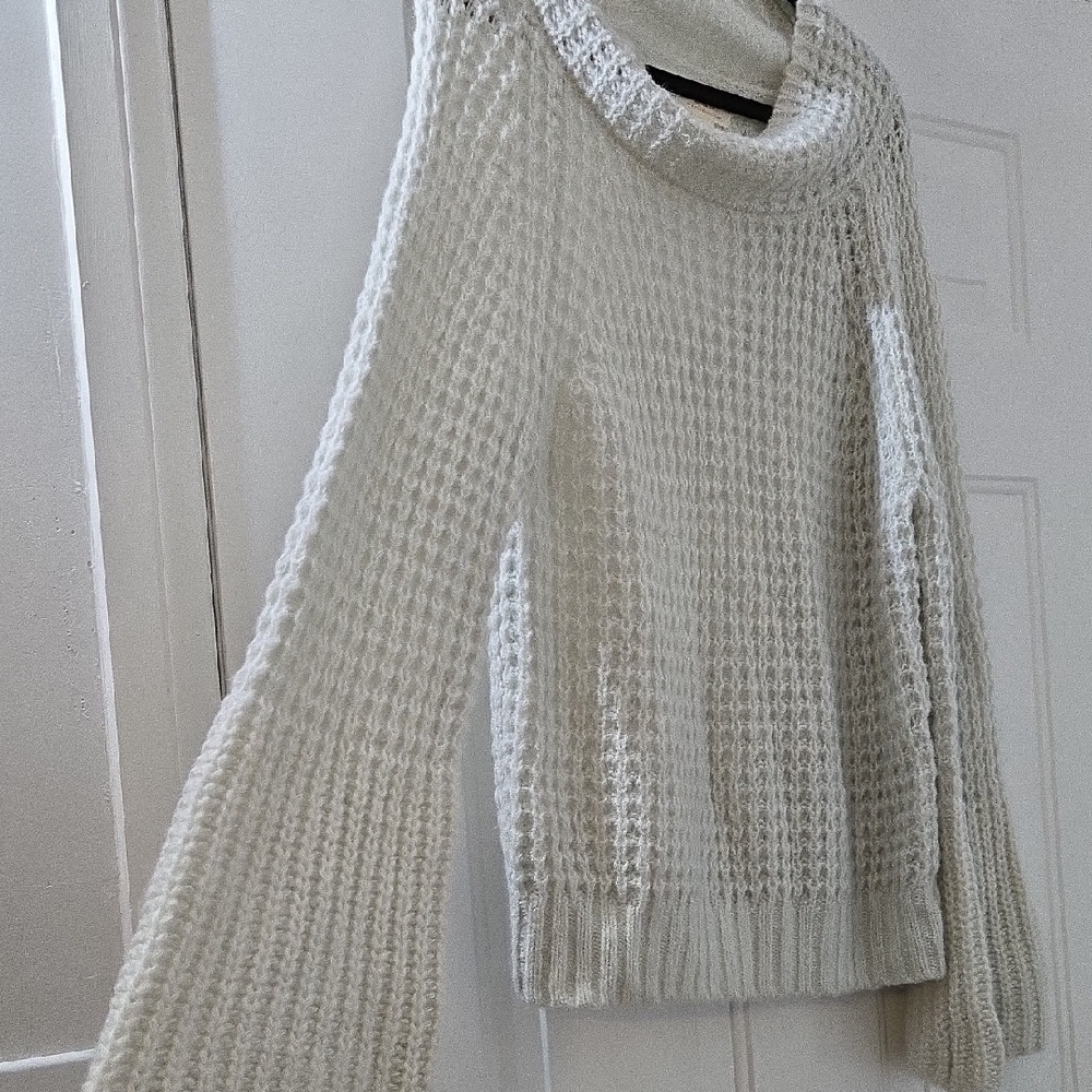Anthropologie Maeve Dionne Mint Retro Bell-Sleeved Sweater Medium  - Picture 5 of 6